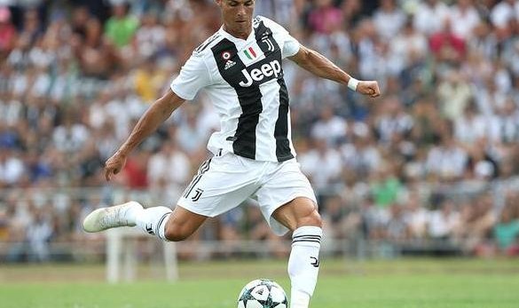  博洛尼亚主场顽强守平豪门收获宝贵一分