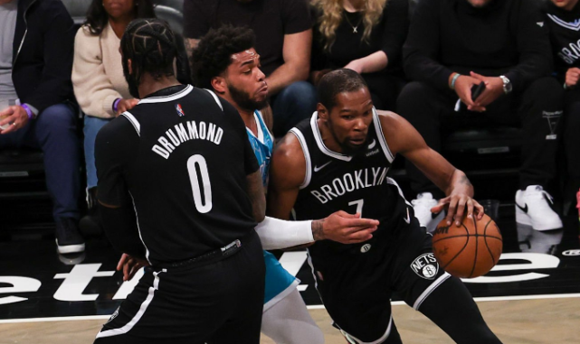  猛龙客场不敌黄蜂跌至东部第十  