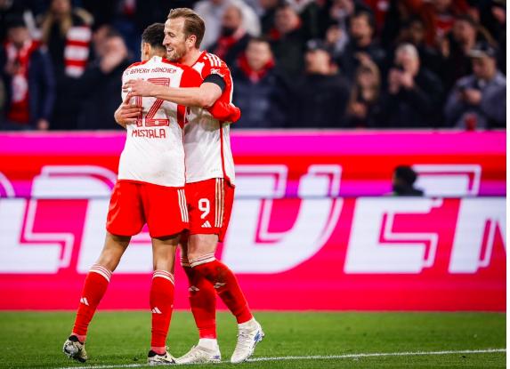  穆西亚拉双响助拜仁逆转战胜柏林联合  