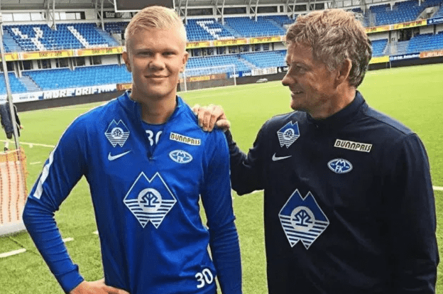  拜仁锋霸凯恩戴帽助球队横扫奥格斯堡  