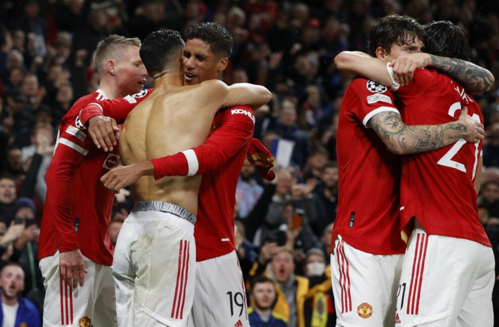  戈登千里奔袭纽卡斯尔客场绝杀伯恩利保欧战